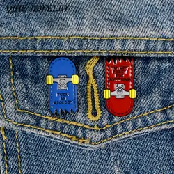 QIHE ювелирные изделия скейтборд булавка Синий Красный Эмаль Булавка вдохновляющие ювелирные изделия джинсовая одежда сумки джинсы подарок