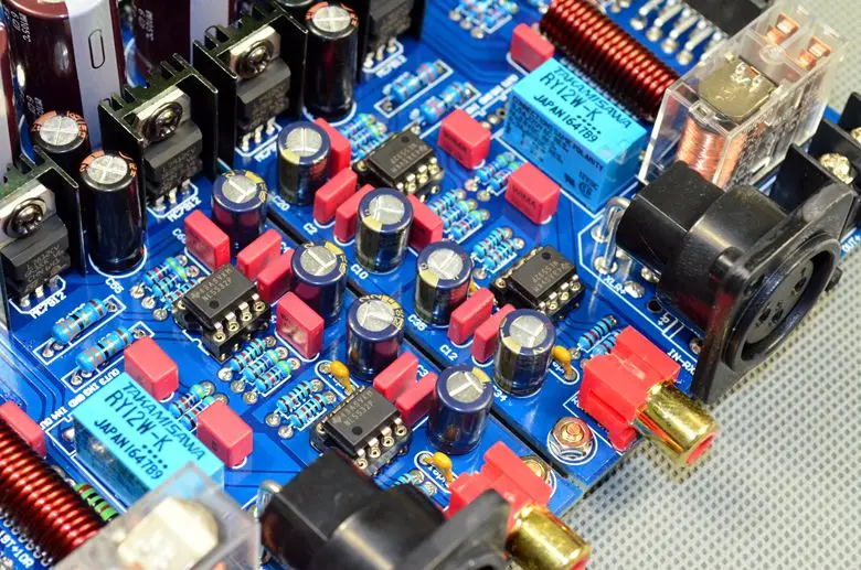 LM3886 XLR сбалансированный+ Одноконтурный BTL мостовый одноканальный Hifi усилитель мощности плата 120 Вт+ 120 Вт Мощность готовая доска