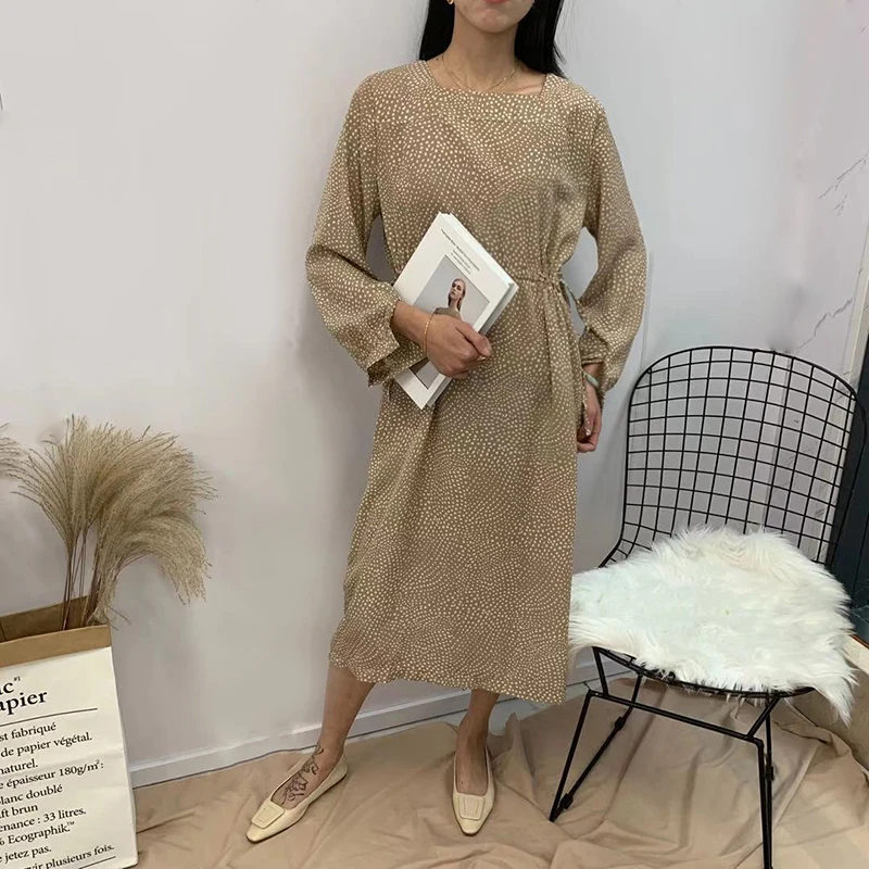 

2020 Spring Dress Women Dot Long Sleeve Chiffon Dress Elegant Square Collar Drawstring Tunic Waist Casual Dress ML2333