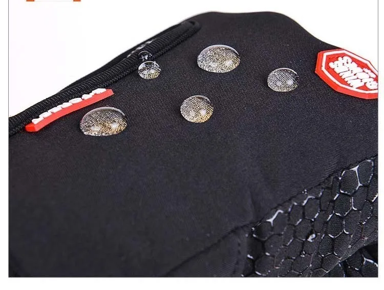 9330616239_1824415292