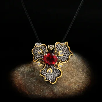

New Exaggerated Black Gold Two-tone Flower Inlaid Red Gemstone Pendant Necklace 925 Silver Ladies Luxury Jewelry necklace