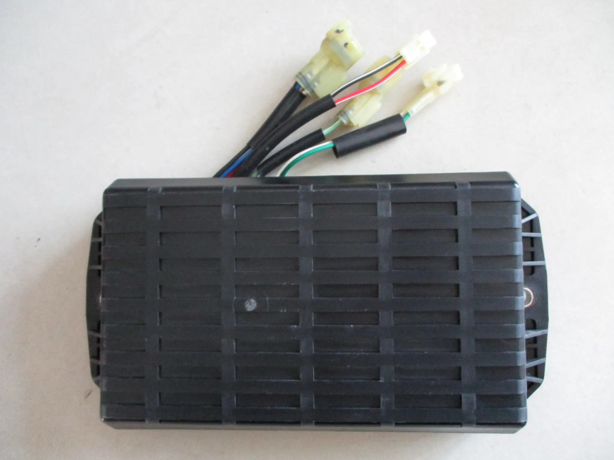 SHT11 SHT11500 SAWAFUJI AVR   10   ǰ