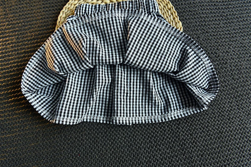 11281523215_107321111