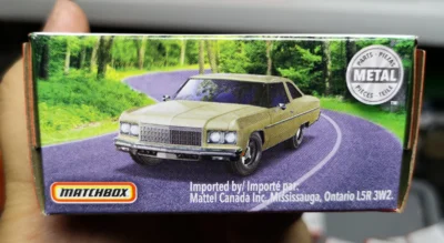 75 Chevy Caprice игрушечные автомобили из зеленого сплава металлические Литые модели
