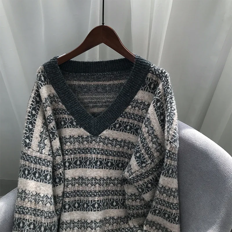Зимний ленивый свободный свитер для женщин с v-образным вырезом Harajuku узор пуловер Трикотаж Morigirl стиль вязаные свитера Smart casual