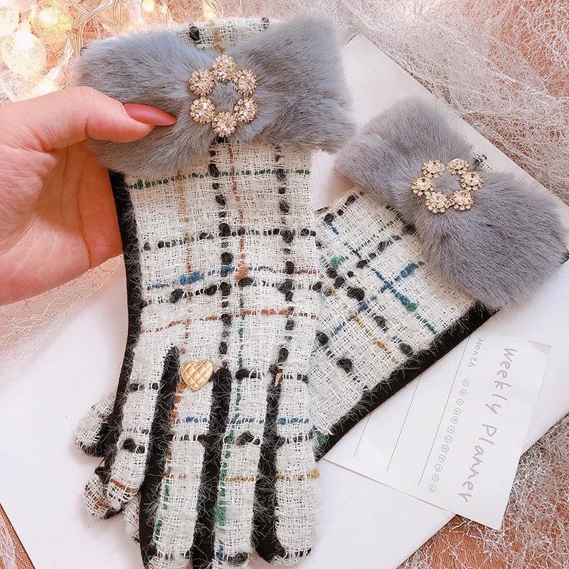 Korean women's gloves black and white houndstooth gloves warm points gloves Czech diamond rhinestone ladies