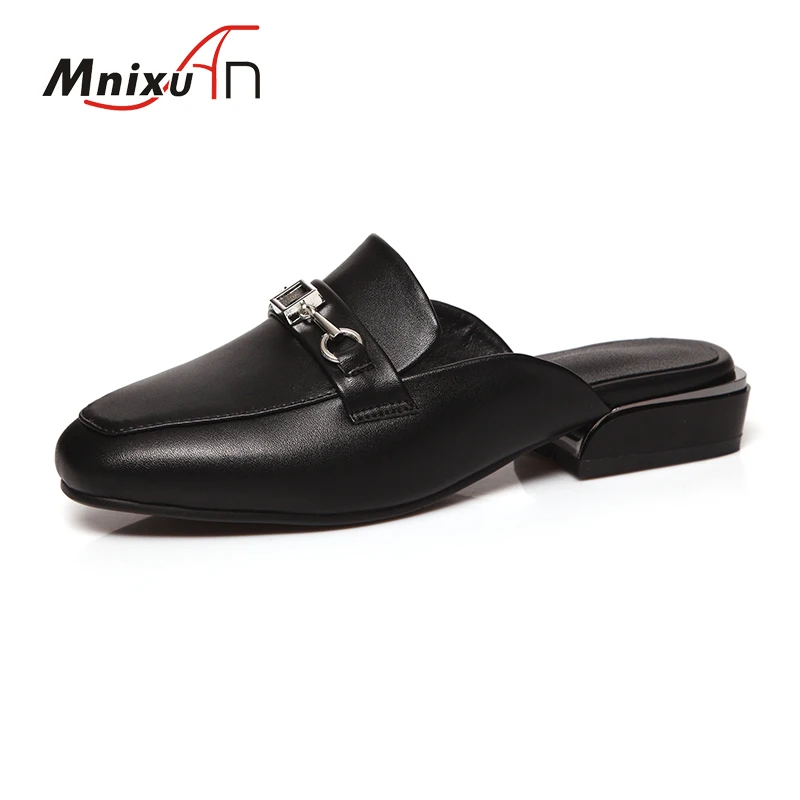 Zapatilla de mujer a la moda, zapatos de mujer, sandalias con dedos  cubiertos de verano, 2020, nuevo, zapato informal de tacón bajo con puntera  cuadrada de talla grande 33|Zapatillas| - AliExpress