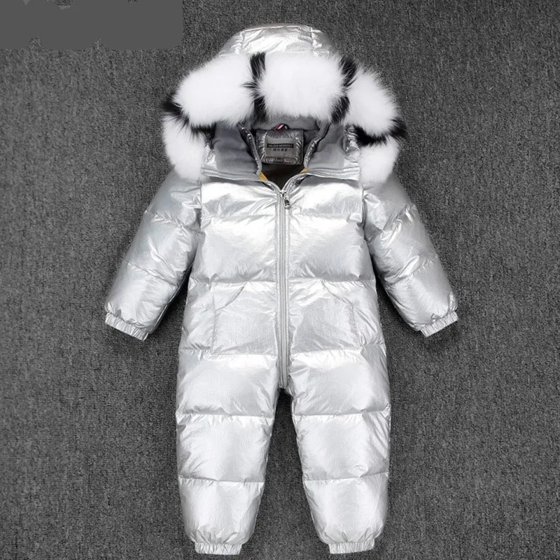 Baratos 30 traje de nieve de invierno ruso 2019 chaqueta de bebé 90% pato abajo ropa infantil al aire libre niñas escalada para niños mono 2 ~ 5y