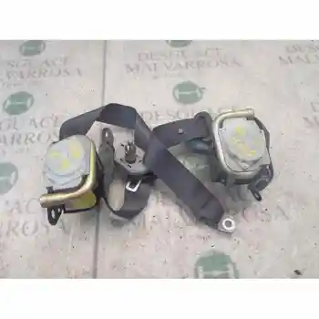 

SAFETY BELT REAR TOYOTA COROLLA VERSO (E12) 1.8 Linea Sun [14310812]