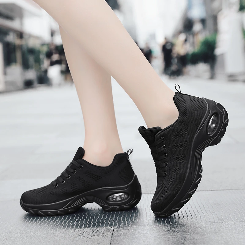 Обувь для тенниса на воздушной подушке; женская дышащая обувь; zapatos mujer; удобные, визуально увеличивающие рост мягкие женские кроссовки на шнуровке для занятий спортом на открытом воздухе