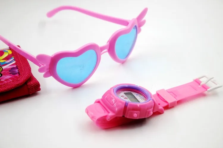Regalo Original de LOL Surprise Dolls 3 en 1 figuras Lol gafas de solbilletera con reloj Digital figura de Anime kids watch