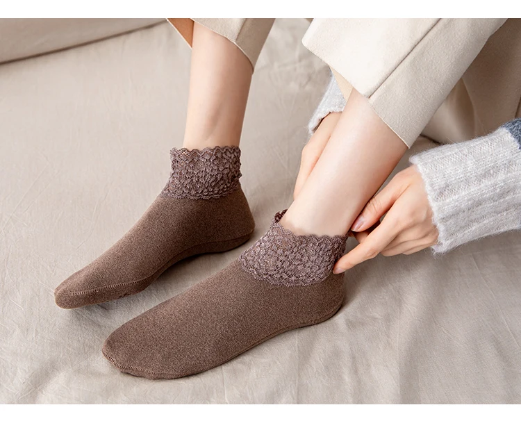 3 Pairs Women Winter Socks Warm Thicken Thermal Soft Solid Color Socks Wool Cashmere Snow Boots Velvet Lace Home Floor Sock