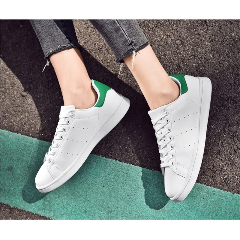 2020 Модные женские и мужские кроссовки из спилка Белые черные на шнуровке