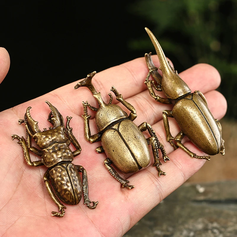 Antique Bronze Solid Beetles Miniature Figurines Tea Pet Table Ornament Vintage Brass Pocket Beetle Sculpture Study