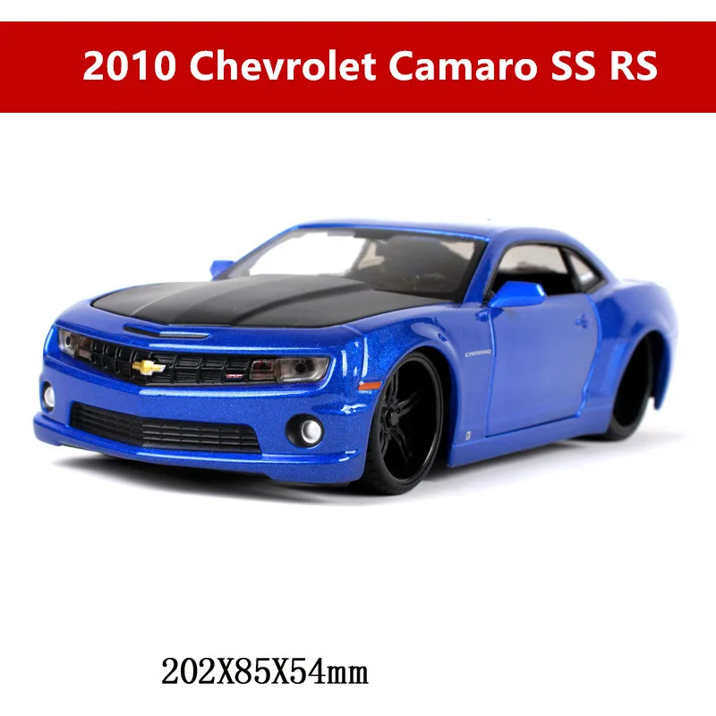 2010 Maisto 1:24 1968 Chevrolet Camaro Z2 Ретро моделирование сплава Модель автомобиля ремесла украшение Коллекция игрушек инструменты подарок - Цвет: 2010