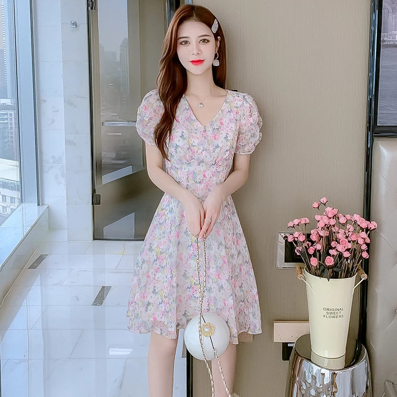 

Vintage Women's Summer Flowers Printed Dress Female Sexy V-Neck Vintage Party Dresses 2021 New Fashion Clothing
