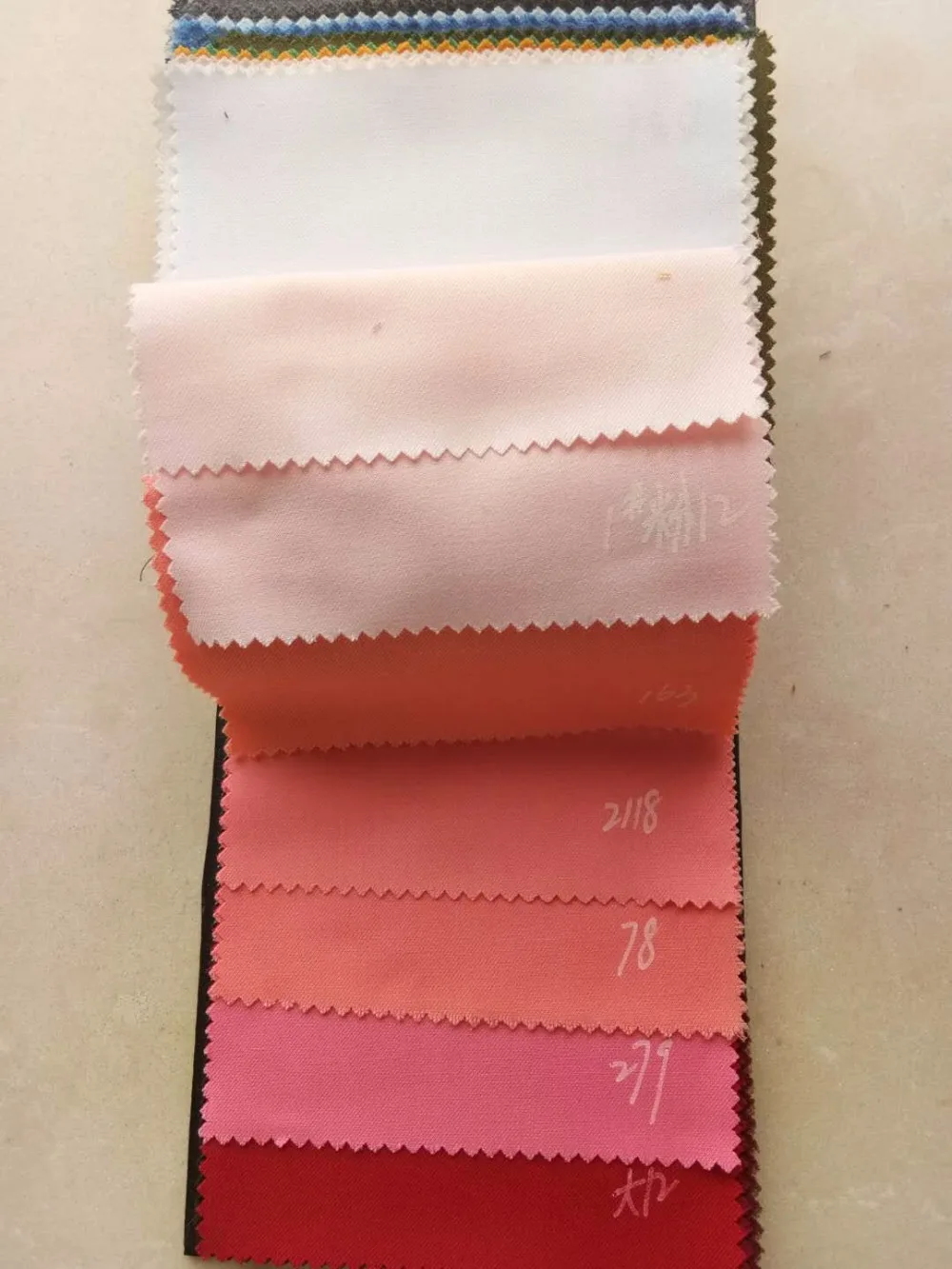 Pink-Men-Suits-Double-Breasted-Suits-Coat-Peaked-Lapel-Custome-Homme-Fashion-Tuxedos-High-Quality-Terno (1)