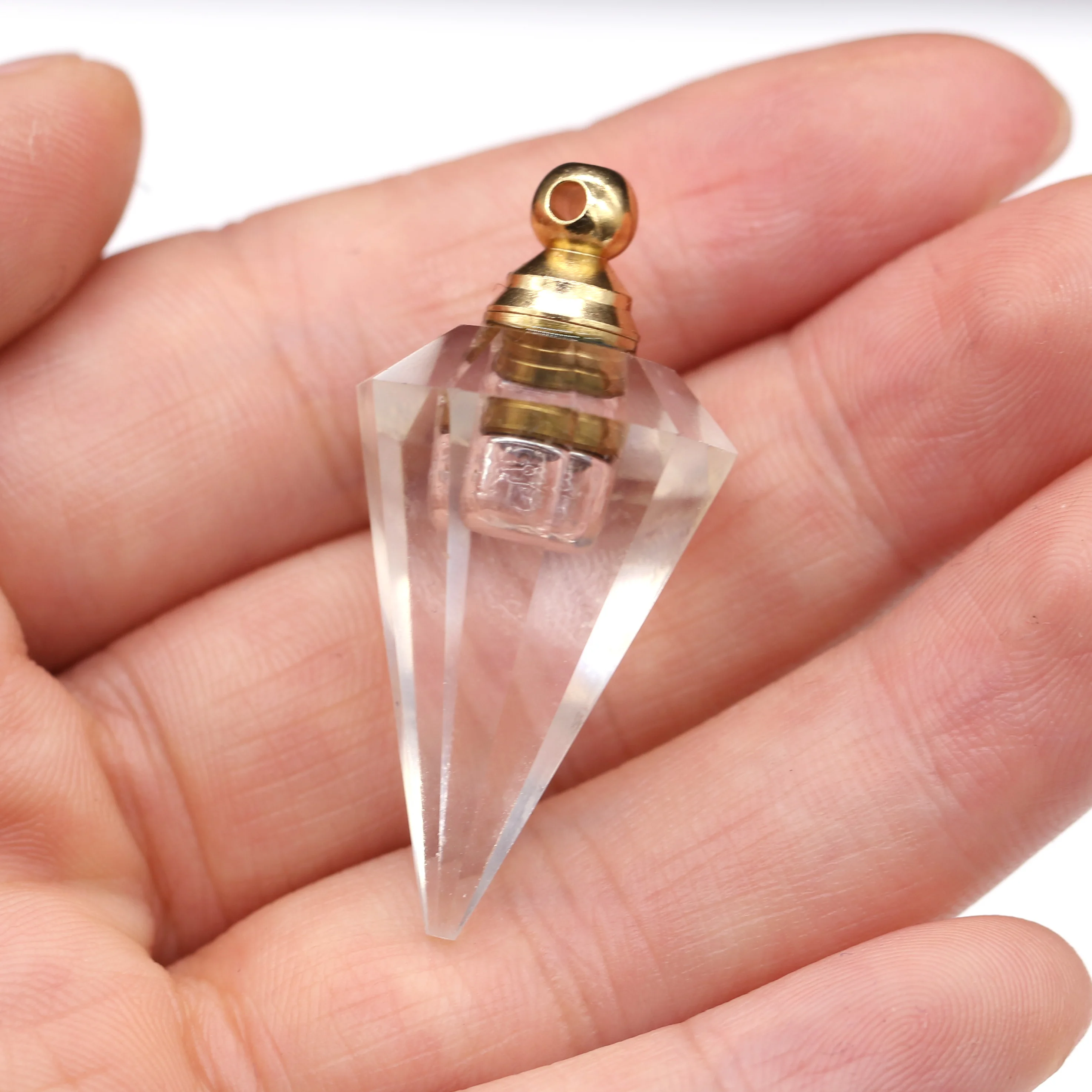 Acquista Collana a forma di cuore di moda Collana con ciondolo bottiglia di profumo in pietra naturale di quarzo rosa per regalo di gioielli con ciondoli per matrimoni in Italia a partire