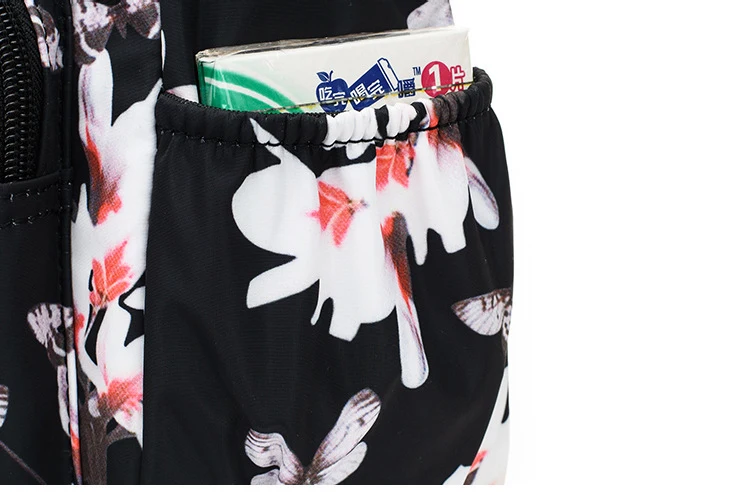 4414068934_1579316836