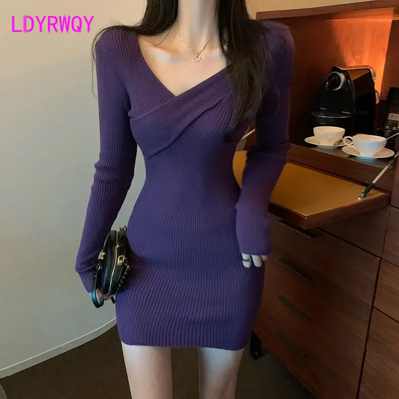 

Long-sleeved knitted dress women 2022 autumn/winter new style Korean tight-fitting bag hip waist waist