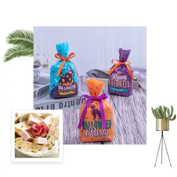 

50pcs/pack Halloween Decoration Candy Gift Bag Sweet Biscuit Packaging Bag Container Halloween Theme Party Cookie Packing Bag