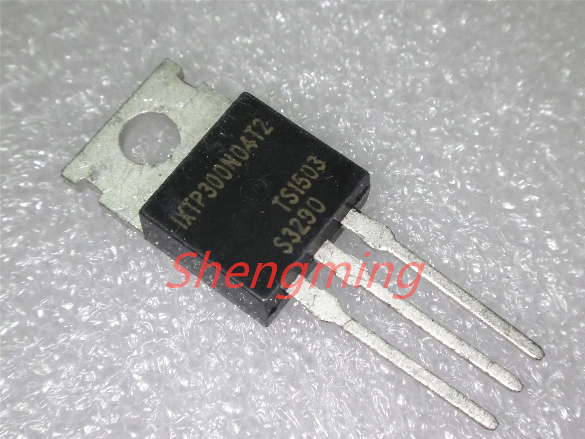 10 шт. IXTP300N04T2 TO-220
