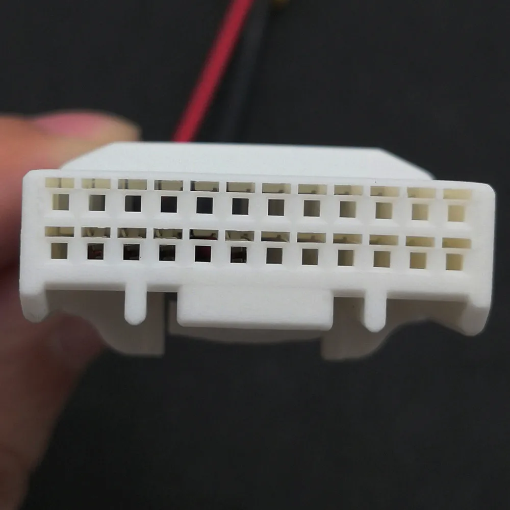 YIFOUM 10 шт. 24Pin видео вход переключатель Обратный камера RCA Кабель-адаптер для Skoda Yeti Rapid NW202 Fabia