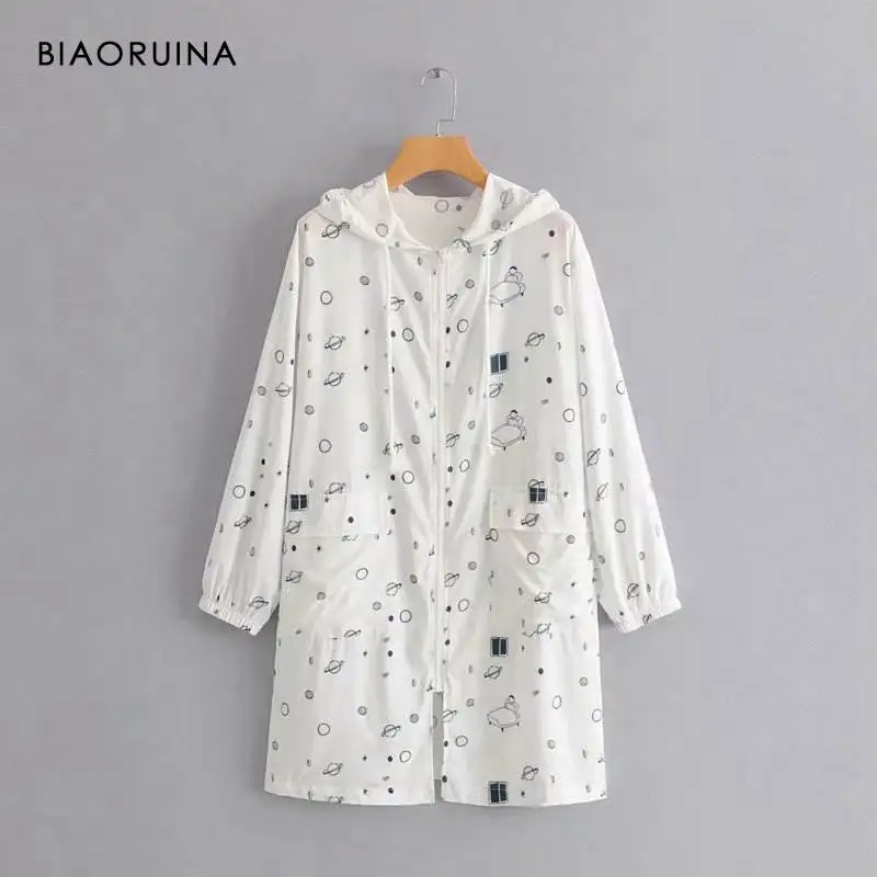 white black BIAORUINA, Женский Тренч с мультяшным принтом, Повседневный, длинный, с капюшоном, женский, солнцезащитный, свободный, верхняя одежда, корейский стиль, модные пальто - Цвет: white black
