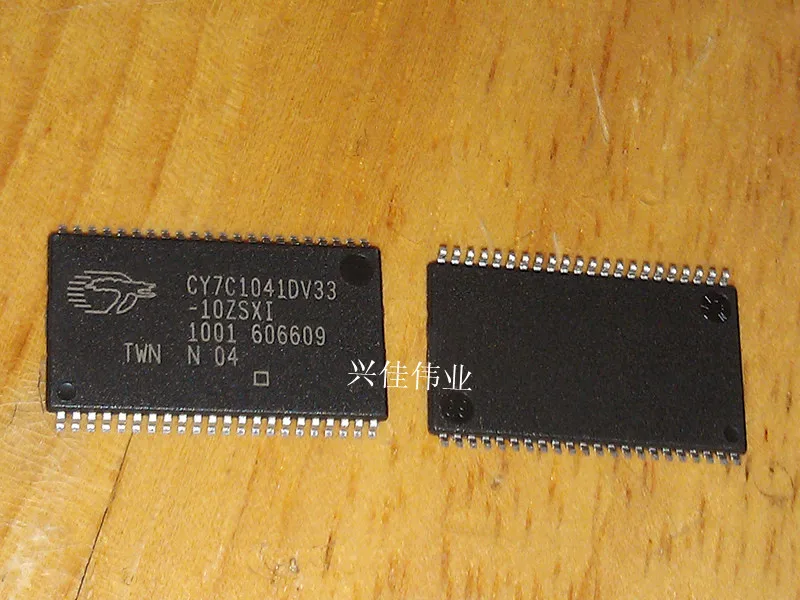 20 шт./лот CY7C1041DV33-10ZSXI TSOP-44