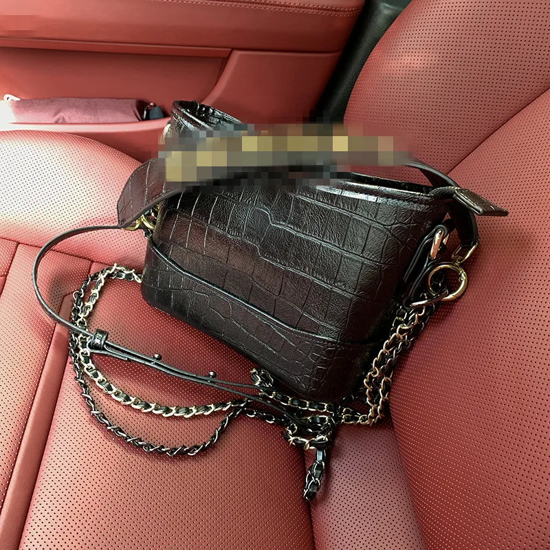 

Celebrity Style INS Super Fire Bag Women's New Style New Hobo Bag Genuine Leather Chain Crossbody Bag