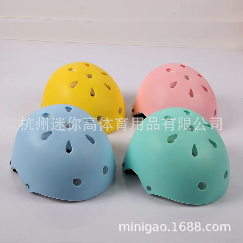 

New Style Roller Skating 7 Pieces Balance Bike (For Kids) Scooter Protective Clothing Kneecap Hand Guard Elbow Guard Helmet Prot