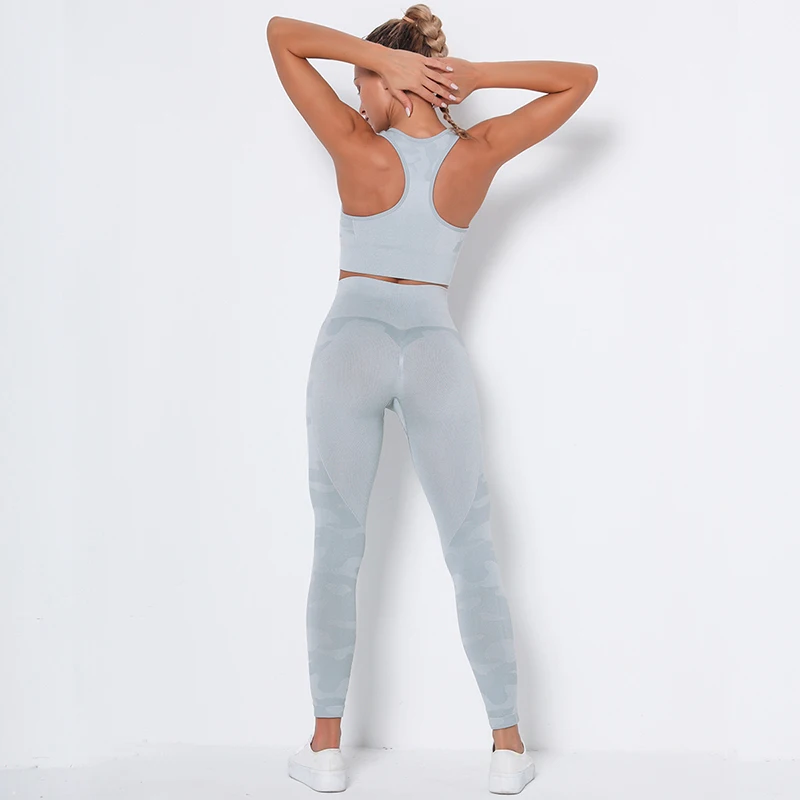 18591619024_1824471394