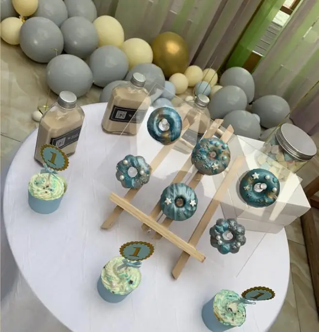 

Customized Acrylic Donuts Display Racks Donut Display Stand for Wedding Birthday Kids Party Decor Donut Wall Holds Tableware