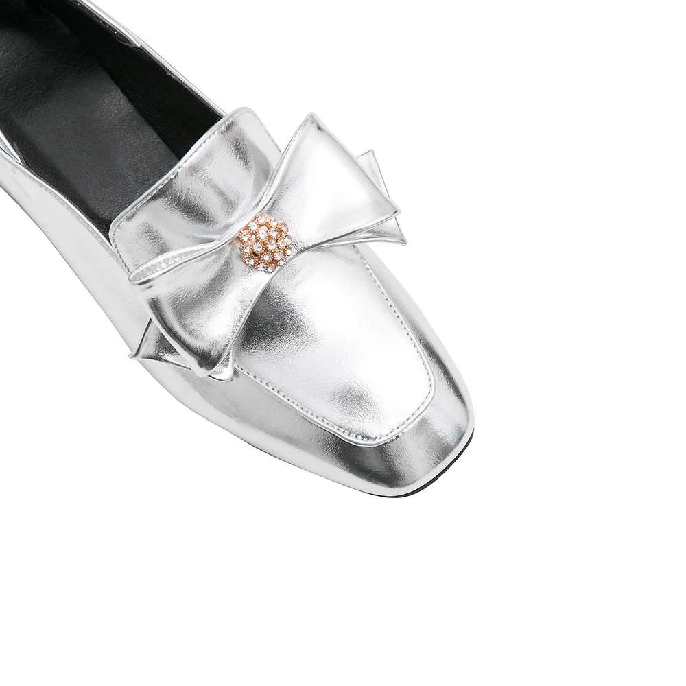 12915574446_1390563750