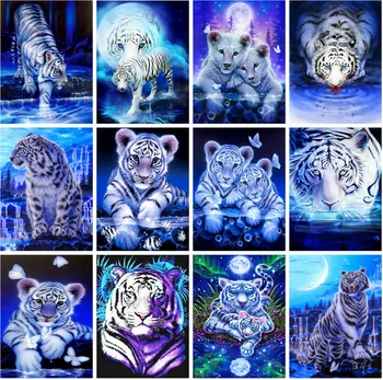 

Yikexin circular Diamond Painting Tiger under the moon Animal Diamond Embroidery Cross Stitch Rhinestone Pictures Home Decor