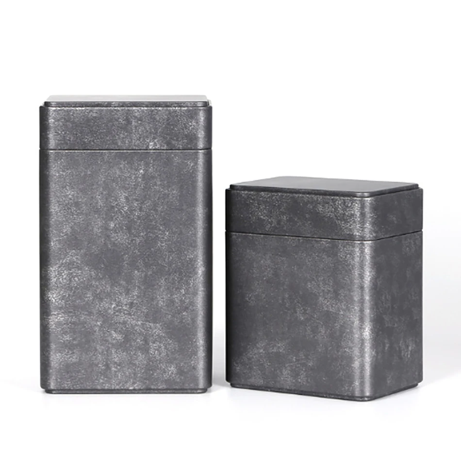 tin box (1)