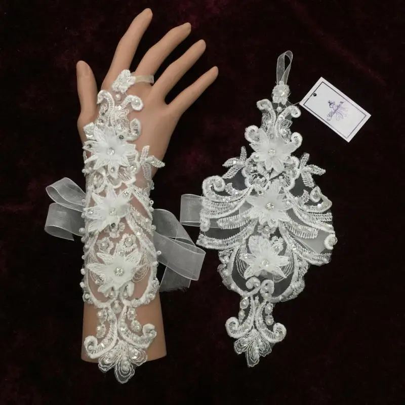 

2020 new bridal gloves lace handmade beaded sticky flower ribbon lace gloves