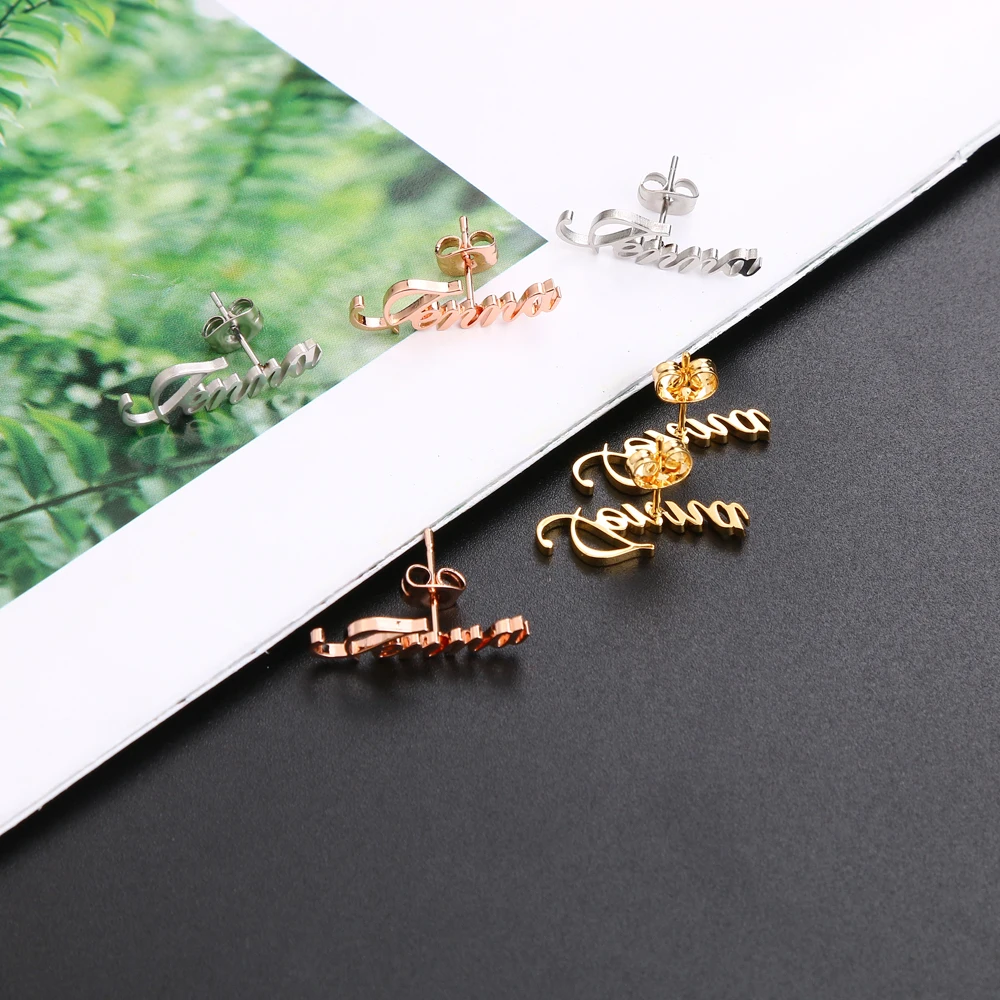 Lateefah, 1 пара, персонализированные серьги с именем на заказ для женщин, Настраиваемые серьги-гвоздики с именной табличкой, подарок, лучший друг