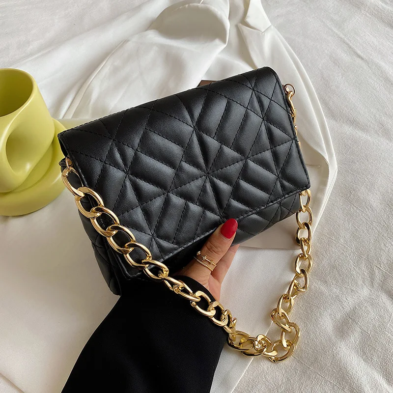Branded Women's Shoulder Bags 2021 Metal Thick Chain Quilted Designer Purses And Handbag Women Clutch Bags Ladies Striped bag