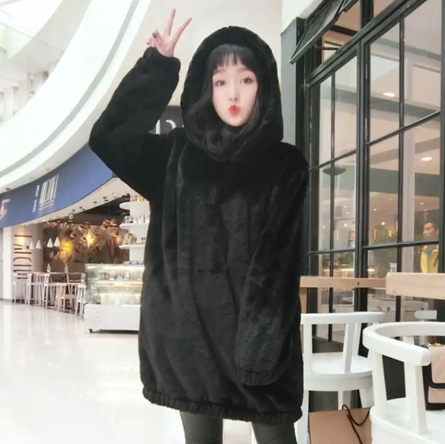 Plus velvet fur hoodie female winter loose long section Korean version new fur coat hooded thick plush coat - Цвет: Черный
