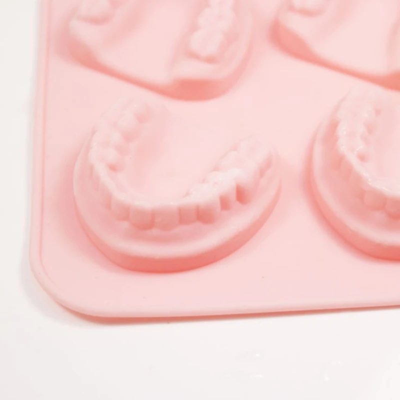 4 Hole Denture Teeth Shaped Ice Cube Mold Silicone Ice Tray DIY Cream Mould Funny Gag Gift for Dentist Seniors Father Day ice cube mold
