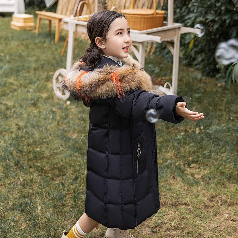 Зимняя куртка для девочек с меховым капюшоном; российское зимнее пальто; коллекция года; детская куртка; парка на утином пуху; Верхняя одежда с перьями; Длинная подростковая одежда