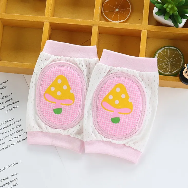 Strawberry Детские наколенники с героями мультфильмов, противоскользящая сетчатая Подушка, защита для ползающего ребенка, хлопковые детские наколенники, гетры для мальчиков и девочек, От 0 до 3 лет - Цвет: Strawberry