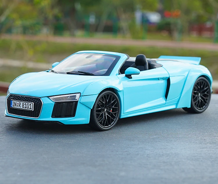 1/18 Audi R8 Spyder широкий кузов родстер цинковый сплав модель с небольшим подарком