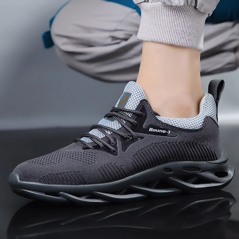 

Spring and autumn new breathable foam bottom sports running shoes men's large size 4546 fly woven shoes men's network red social