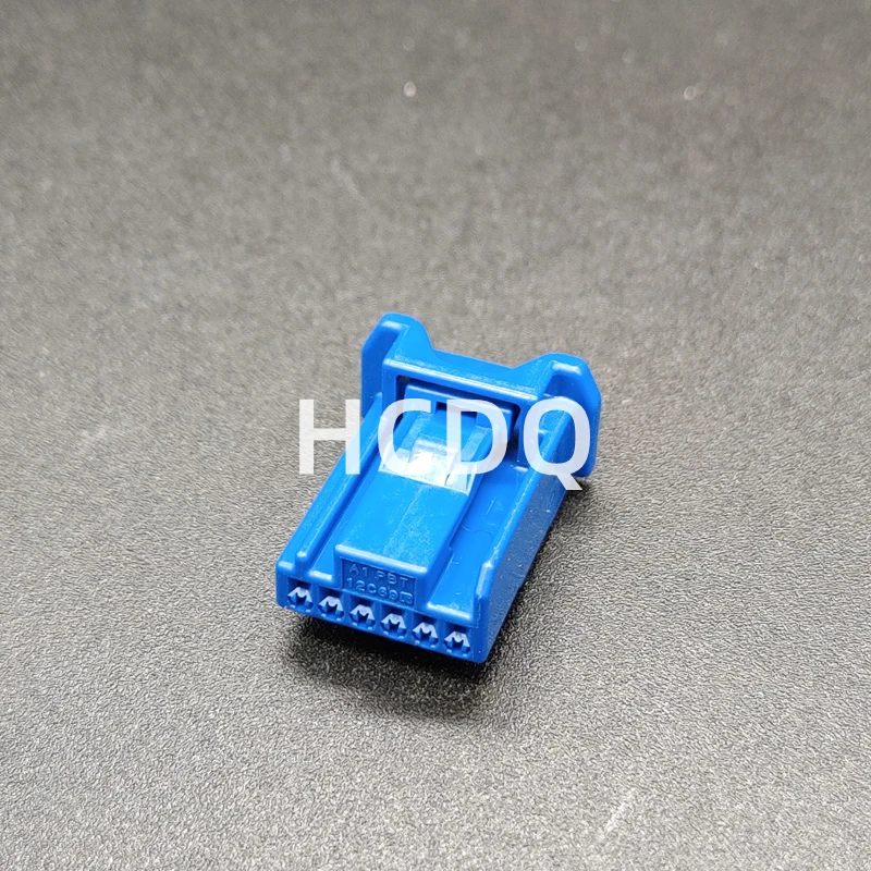 The original 90980-12C69 6PIN automobile connector plug shell and connector are supplied from stock