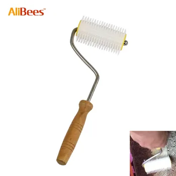 

Beekeeping Roller Honey Fork Idler wheel uncapping fork Gear Bee Honeycomb Beekeeping Supplies Tools Bees Beekeeper Apiculture