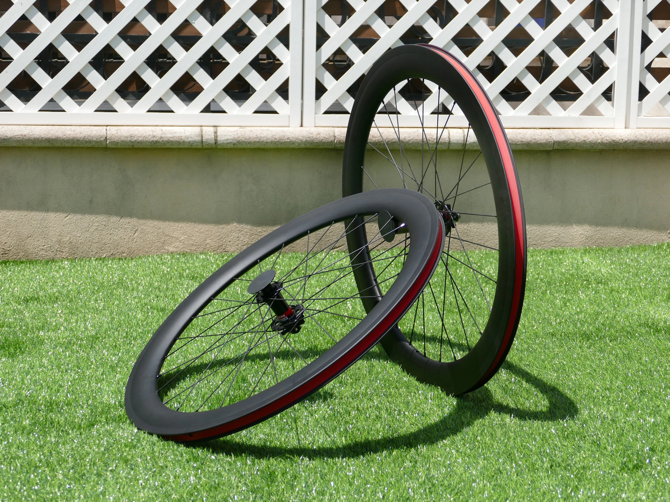 

Ultra Light Clincher Wheel 60mm Full Carbon Road Cyclocross Bike Wheelset for Disc Brake Quick Release Front QR / Rear QR 135mm