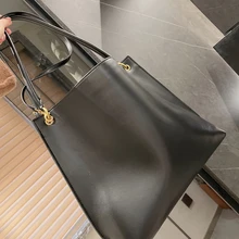 

2022 women's bags Large-capacity handbag Shoulder Bags Fashion retro bucket bag All-match casual underarm bag Designer signature