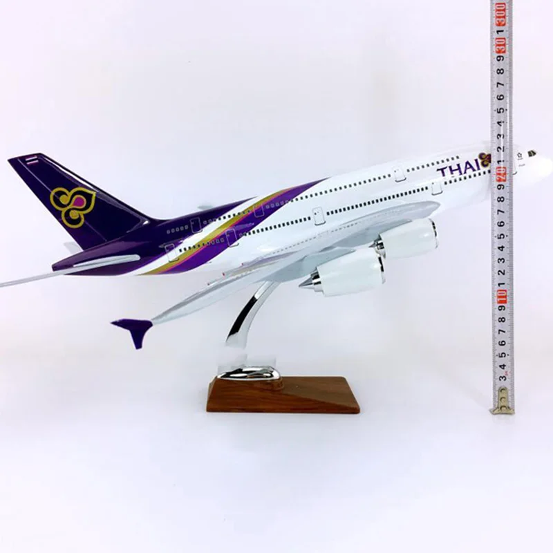 45 см тайская авиакомпания литья под давлением самолет 1/133 масштаб Airbus A380-800 модель самолета игрушки пластиковый сплав с базовым самолетом коллективный подарок